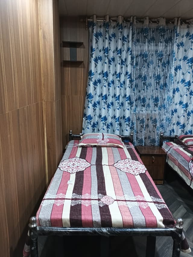 Gallery image 2